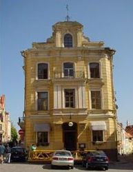 Maiasmokk restaurant